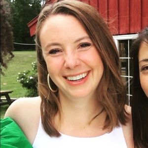 Meet your Posher, Elizabeth